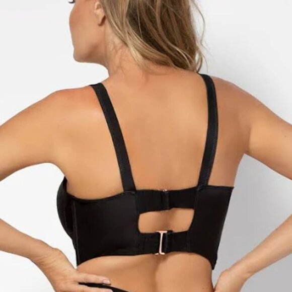 Smart and Sexy Long Lined Swim Top - Picture 5 of 13